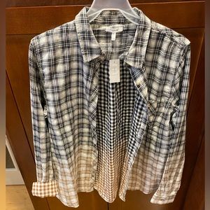 BNWT Maurice’s Women’s size Large lightweight shacket/blouse/top Tan Black White